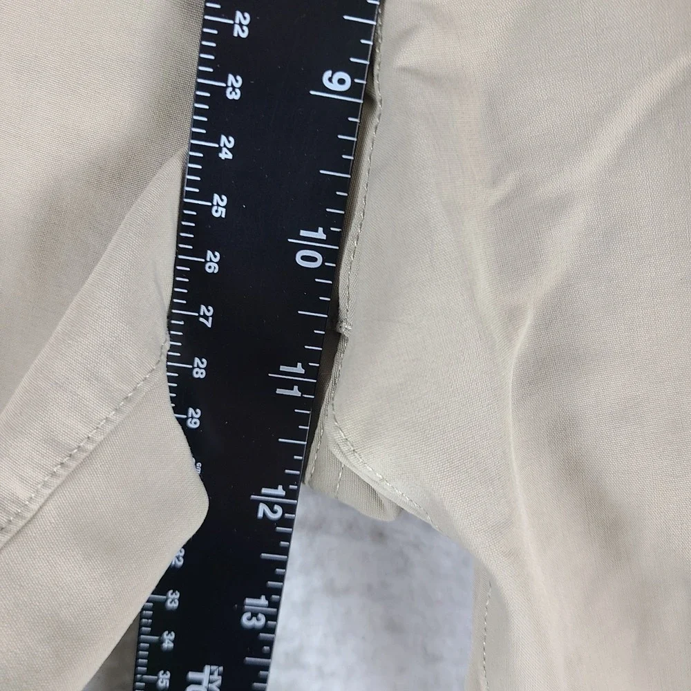 The North Face Shorts Mens 34 Beige‎ 9